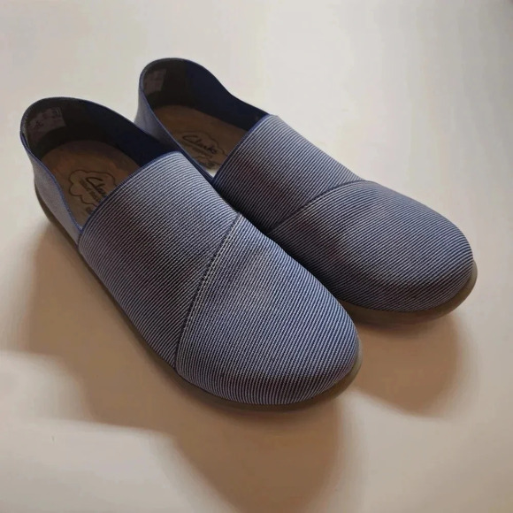 Clarks Sillian Firn Blue size 7 - Picture 1 of 8